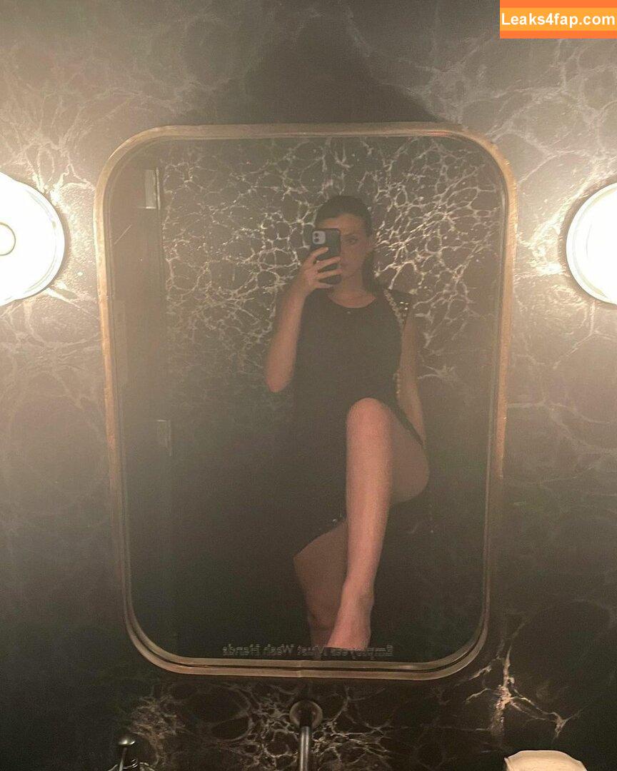 Valentina / Valsacaballz / allaboutvalentina / https: / mynina.co leaked photo photo #0025