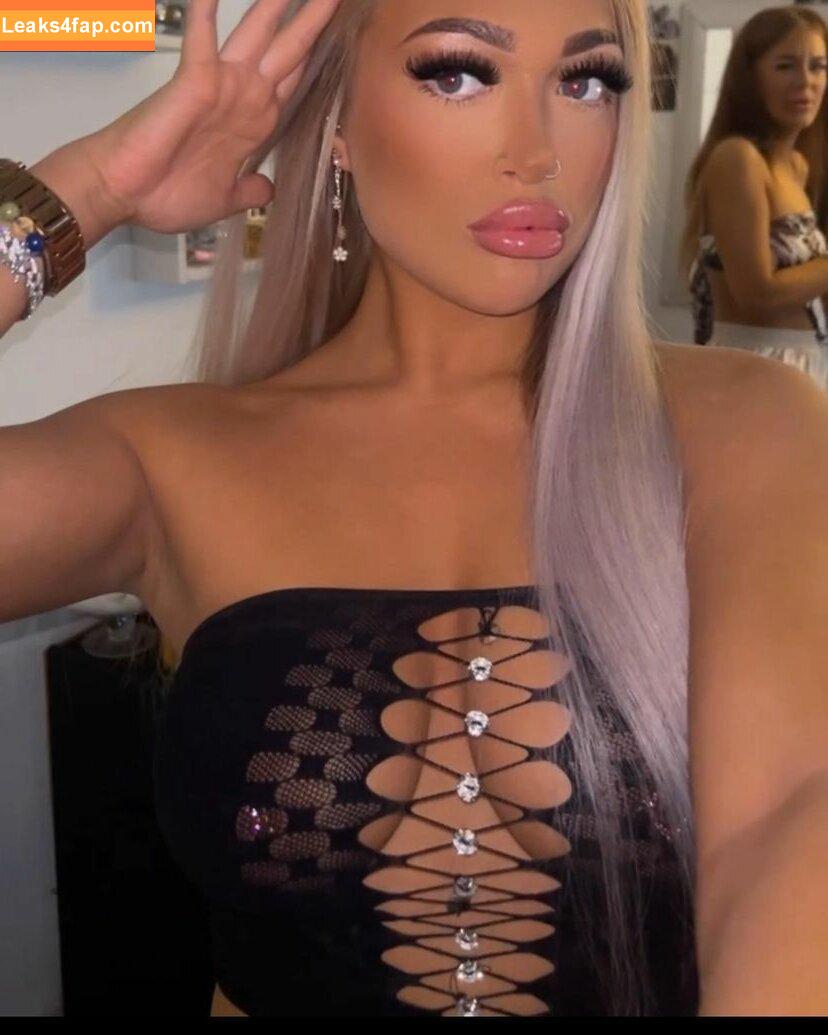 Valentina / Valsacaballz / allaboutvalentina / https: / mynina.co leaked photo photo #0126