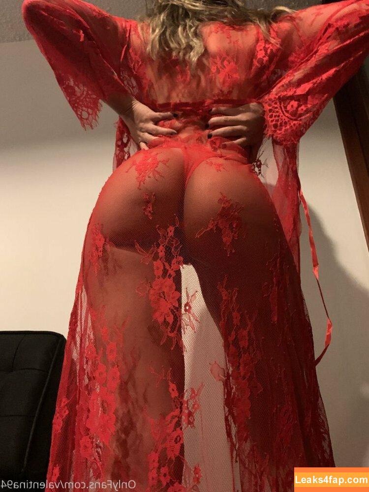 Valentina94 / valentinaof.4 / valentinaof94 leaked photo photo #0010