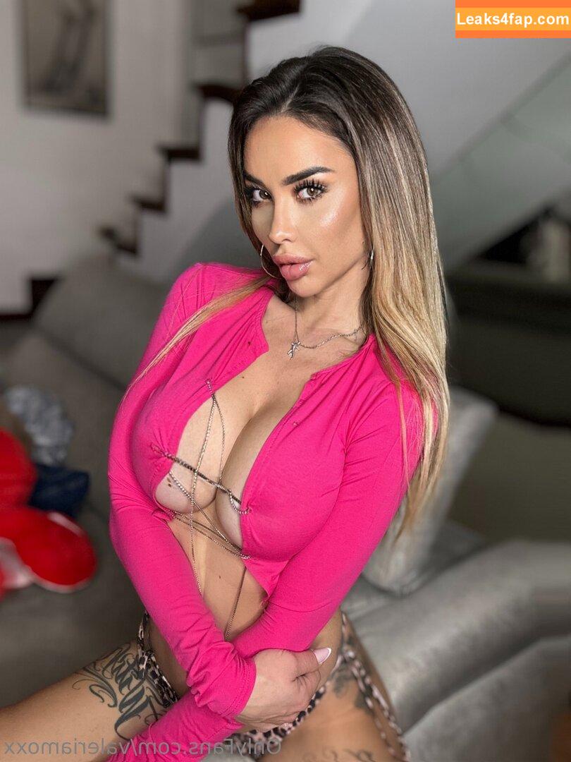 valeriamoxx / valeria.moxx leaked photo photo #0014