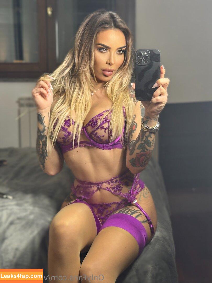 valeriamoxx / valeria.moxx leaked photo photo #0022