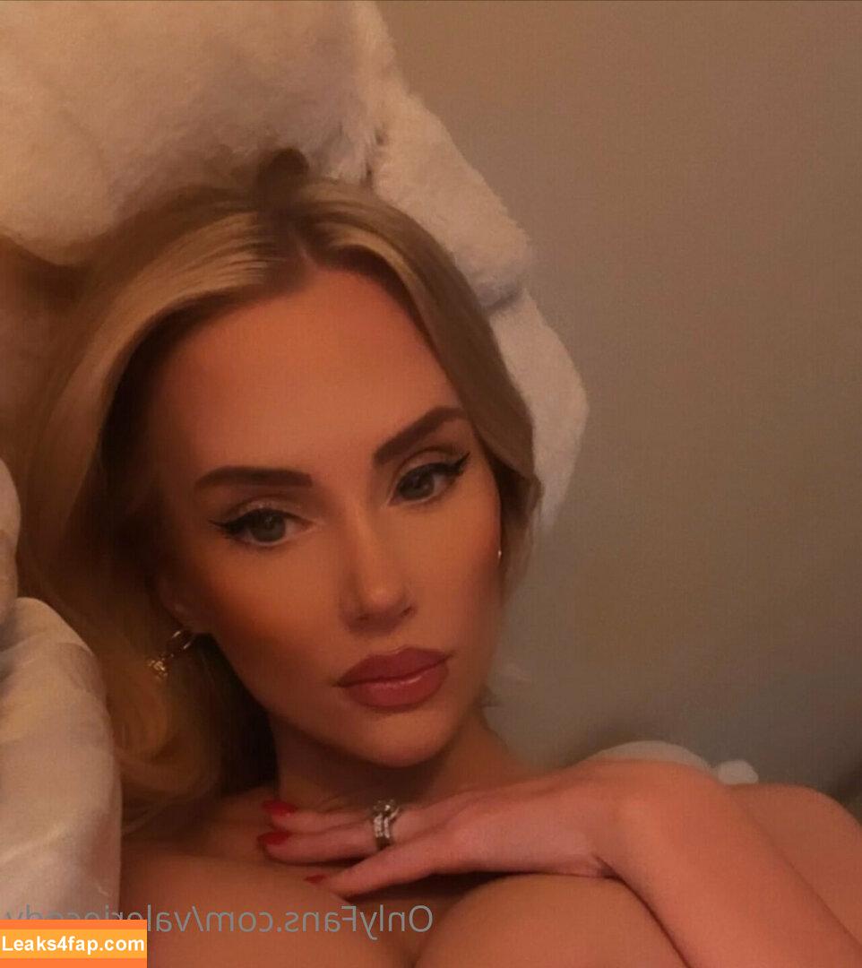 Valerie Cody / valcody / valeriecody leaked photo photo #0032