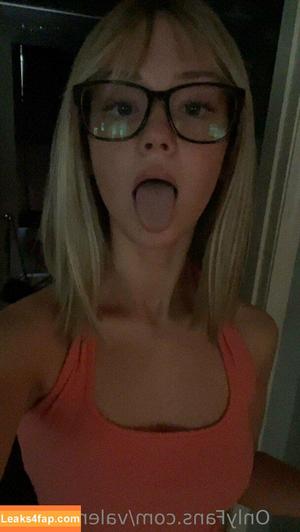 valeriegracie photo #0008