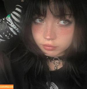 Valvampire photo #0015