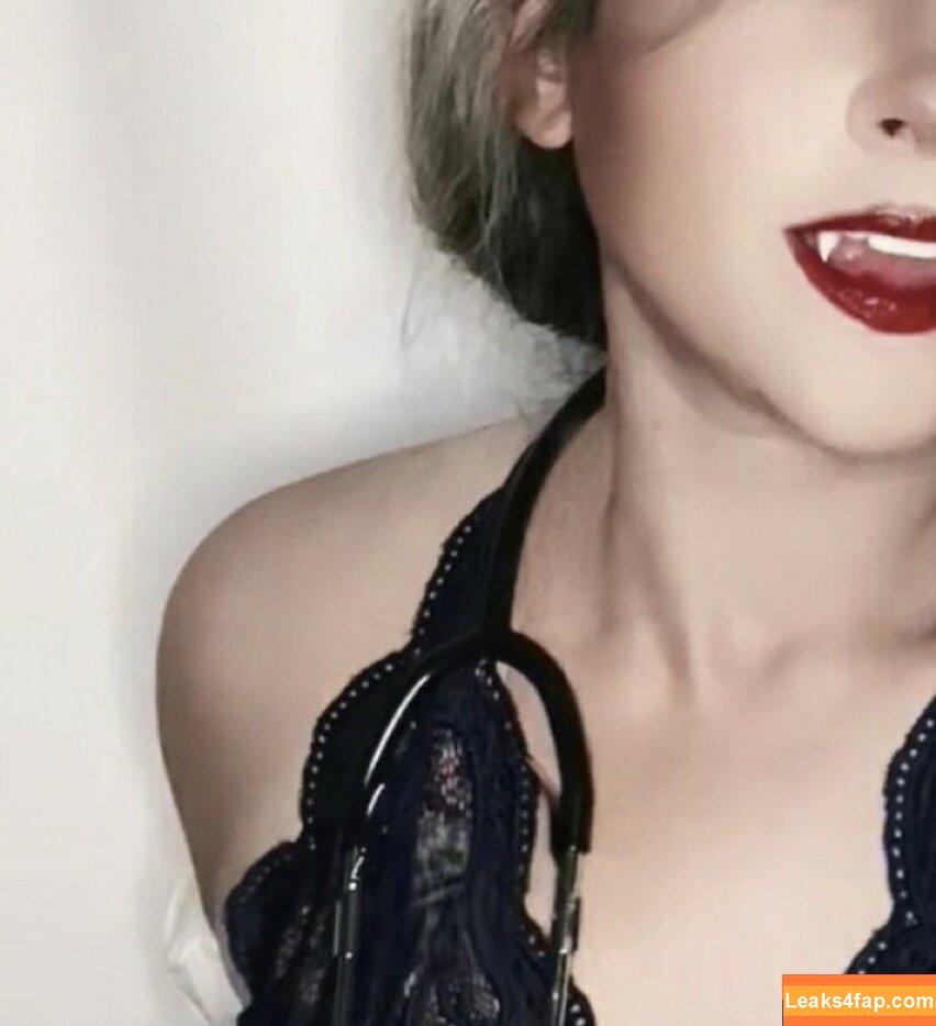 vampirecadet /  leaked photo photo #0001