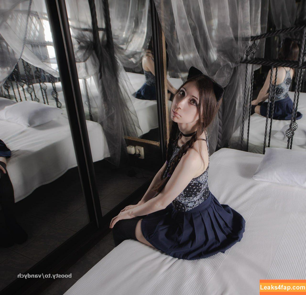 Vandych / Alina Latypova / alex_vandych / andriy.vandych.travel leaked photo photo #0190
