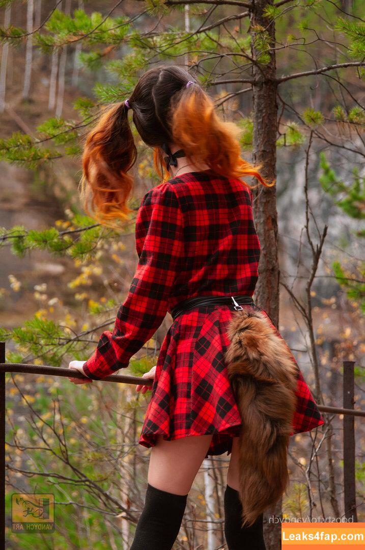 Vandych / Alina Latypova / alex_vandych / andriy.vandych.travel слитое фото фото #0734