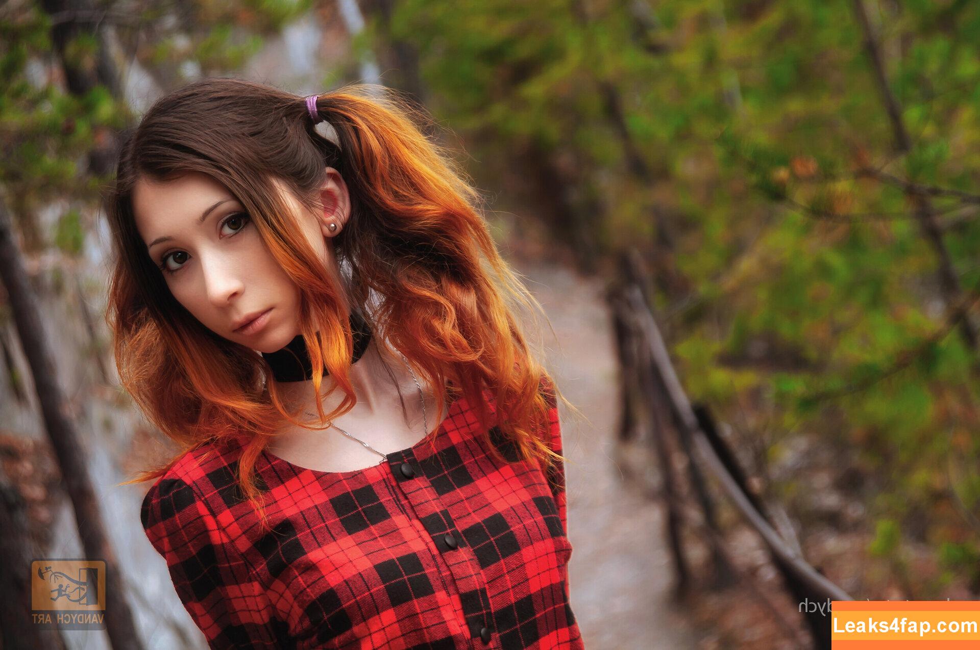 Vandych / Alina Latypova / alex_vandych / andriy.vandych.travel слитое фото фото #0739