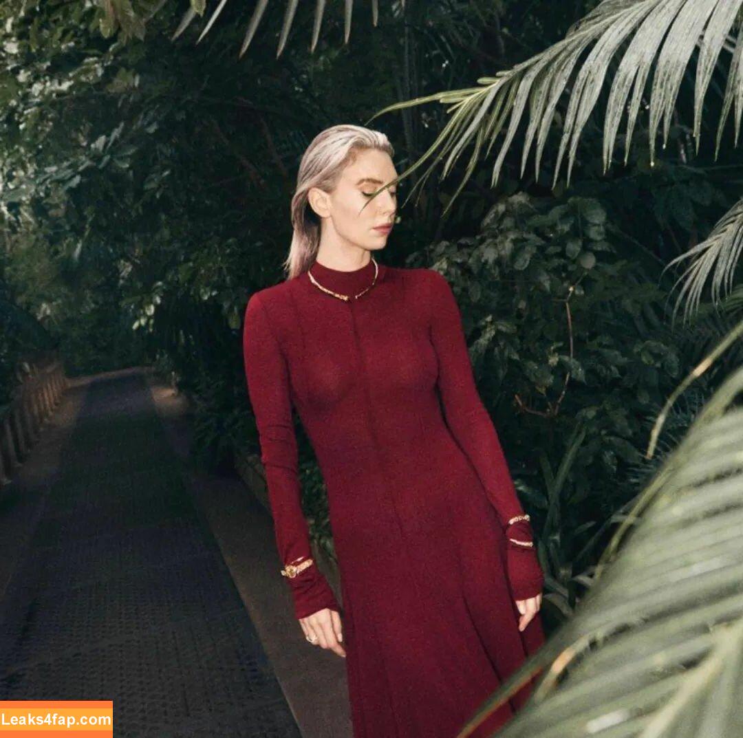 Vanessa Kirby / kirbyshae420 / vanessa__kirby leaked photo photo #0076
