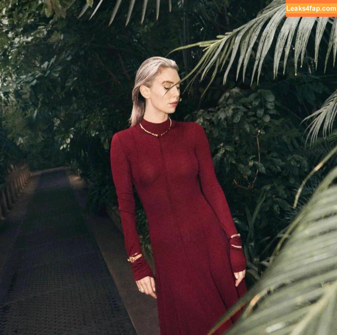 Vanessa Kirby / kirbyshae420 / vanessa__kirby слитое фото фото #0100
