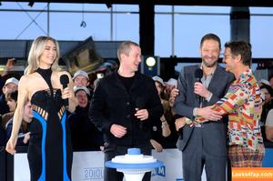 Vanessa Kirby photo #0082