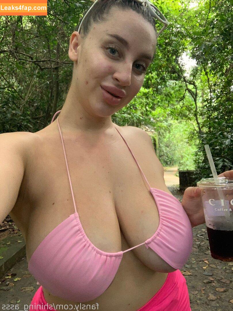 Vanessa / Hannah Garske sister / https: / vanessa.rhd / vanessahudgens слитое фото фото #0092