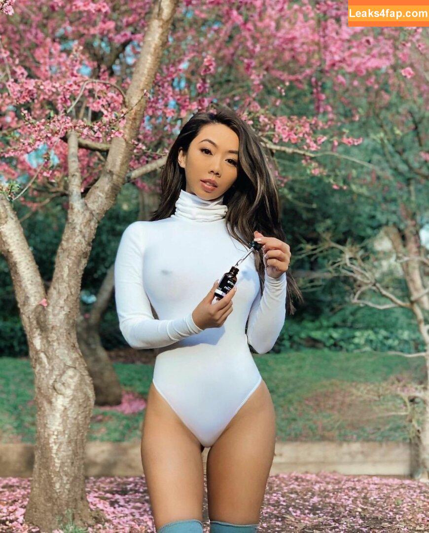 Victoria Nguyen / Vmynguyen / victoriamynguyen leaked photo photo #0182
