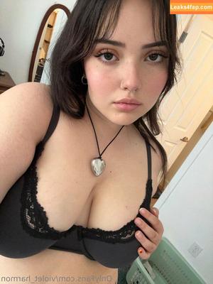 violet_harmon photo #0019