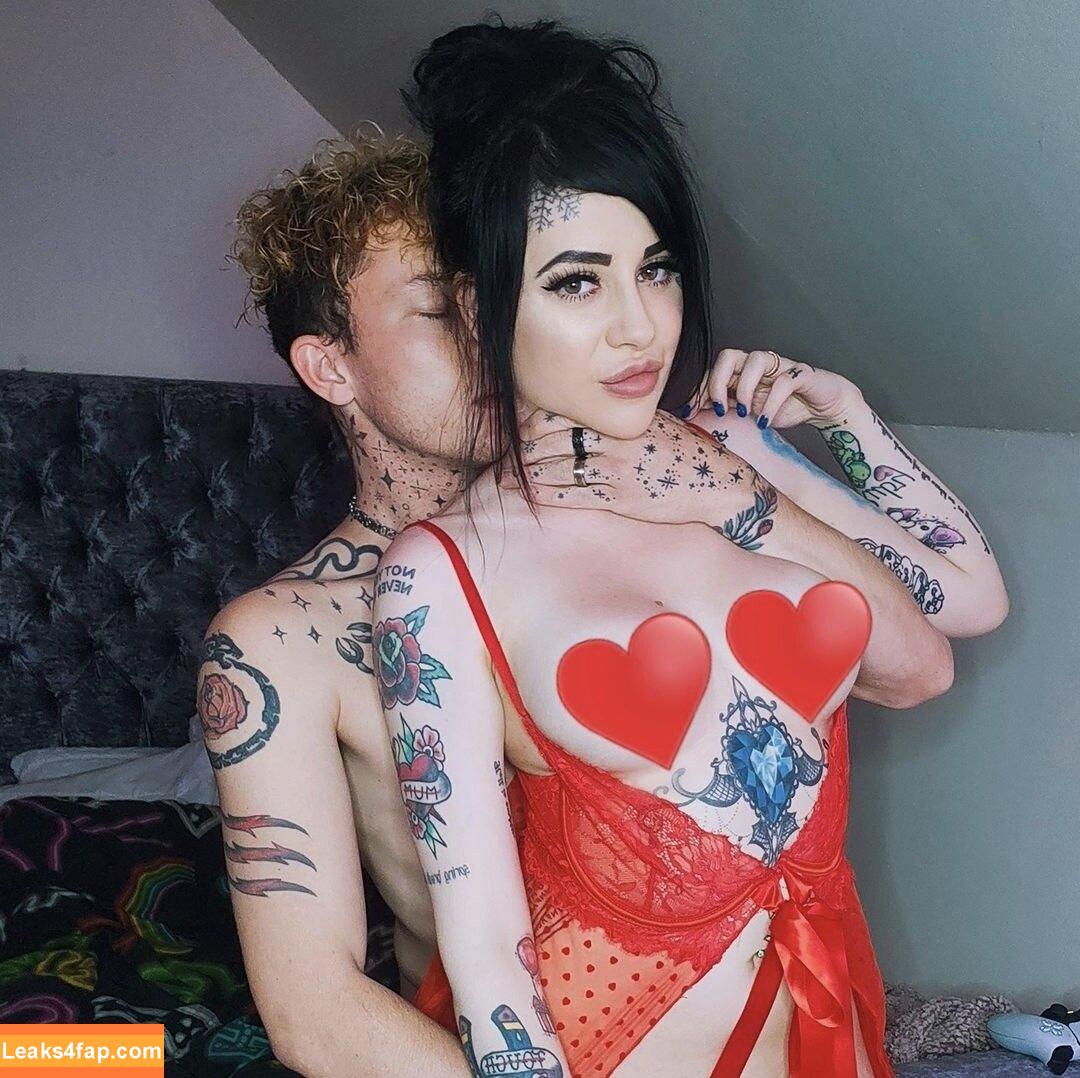 Vivalaholli / Holli Adams слитое фото фото #0001