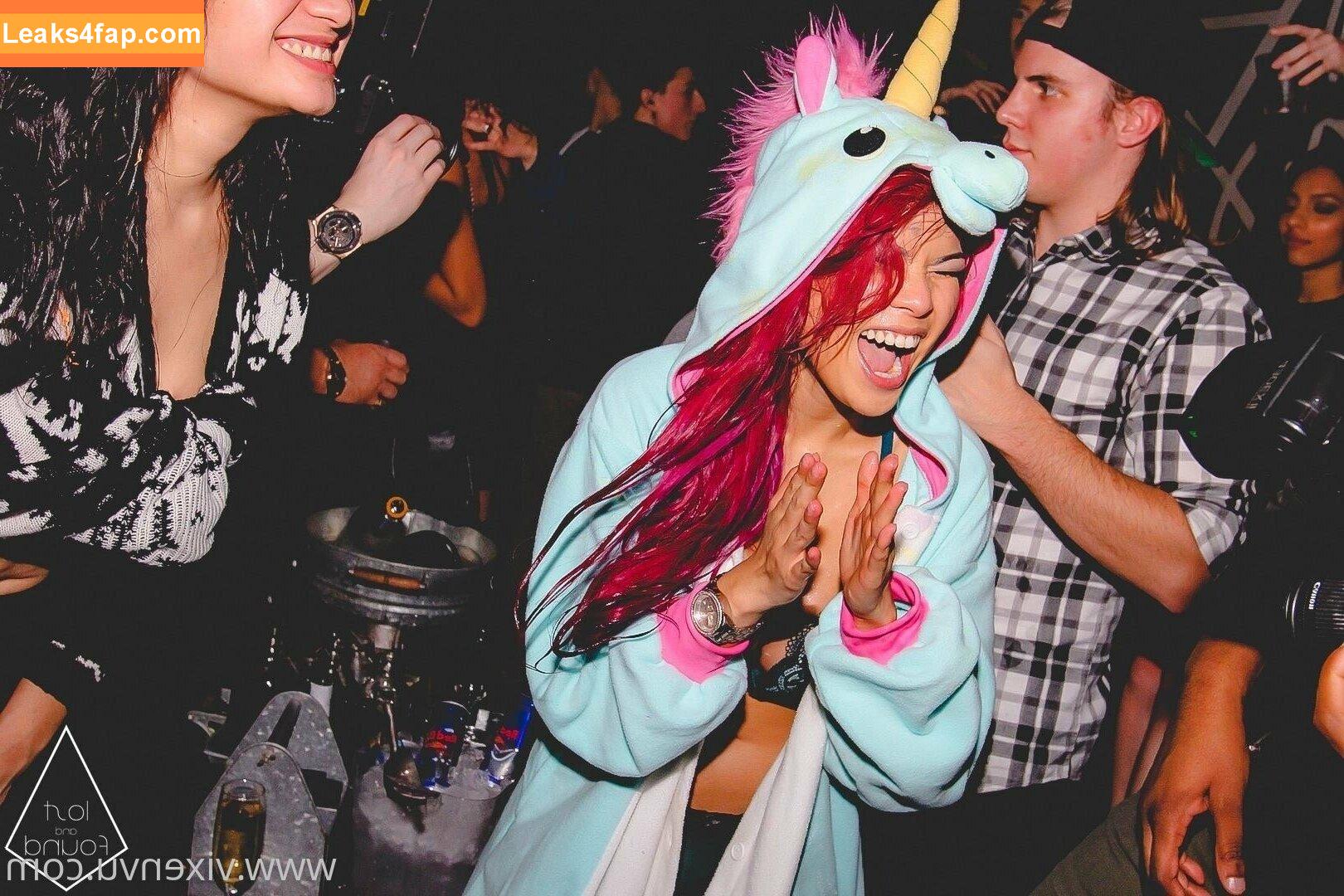 Vixenvu / vixen.vu leaked photo photo #0037