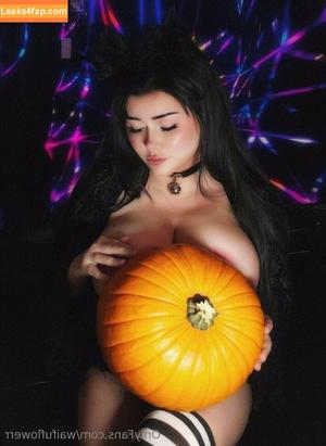 waifuflowerr photo #0022
