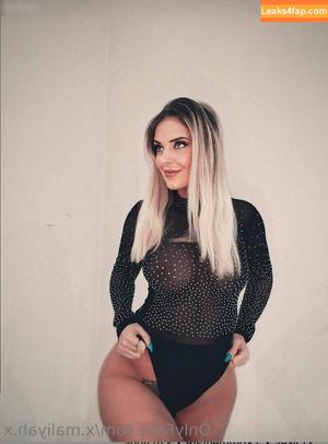 x._maliyah_.x photo #0027
