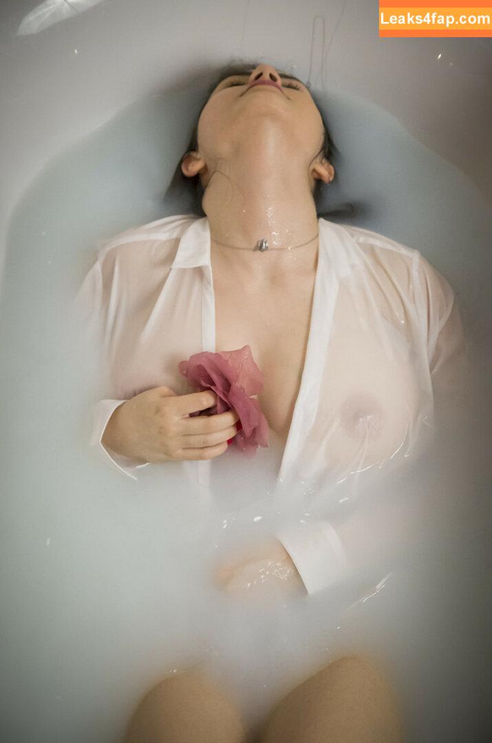 Xlovr / laverskax leaked photo photo #0008