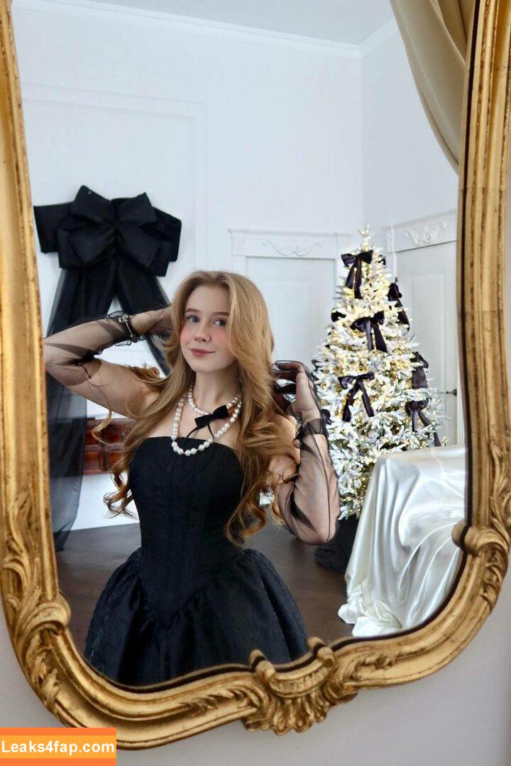 Xzwwass / angelicnymphh / sidoorovam leaked photo photo #0168