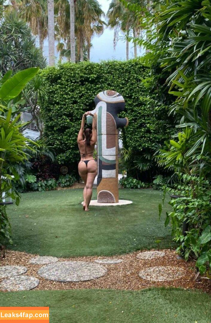 Yesjulz leaked photo photo #0225