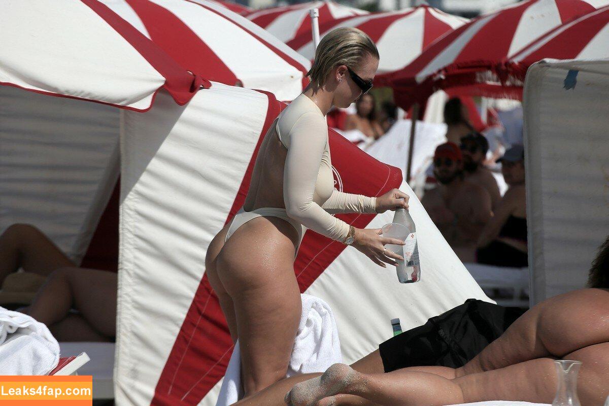 Yesjulz leaked photo photo #0233