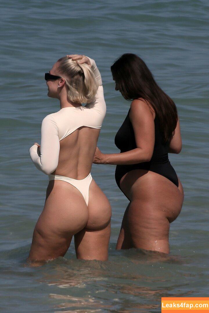 Yesjulz leaked photo photo #0246