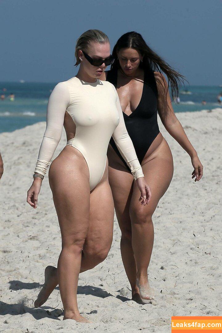 Yesjulz leaked photo photo #0252