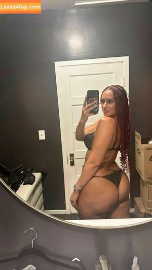 Yesjulz photo #0071