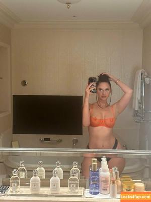 Yesjulz photo #0098