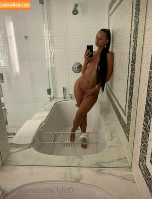 Yesjulz photo #0154