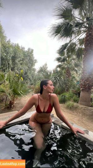 Yesjulz photo #0274
