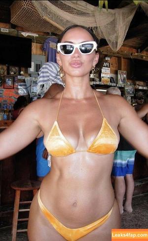 Yesjulz photo #0377