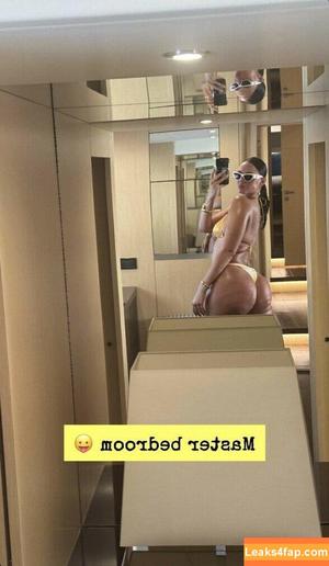 Yesjulz photo #0394