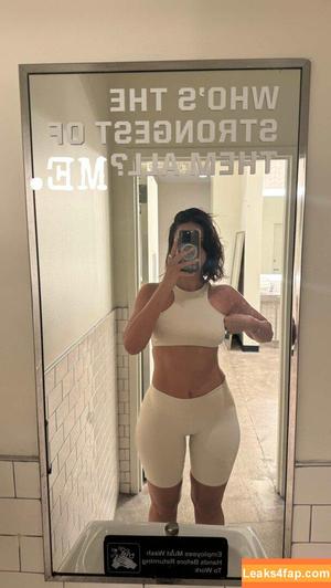 Yesjulz photo #0544