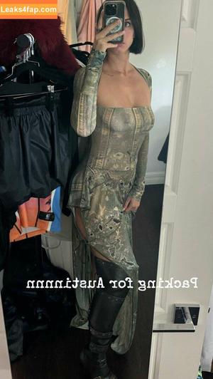 Yesjulz photo #0625