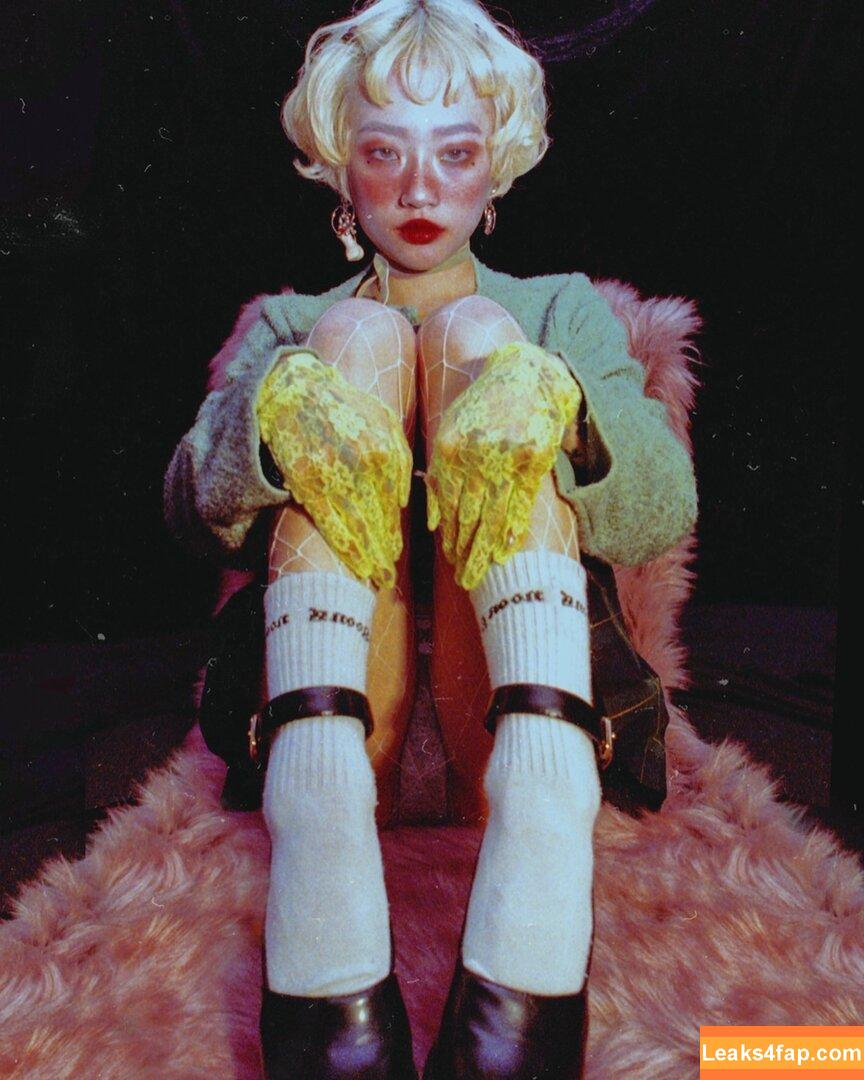 yeule / yeul_e leaked photo photo #0024