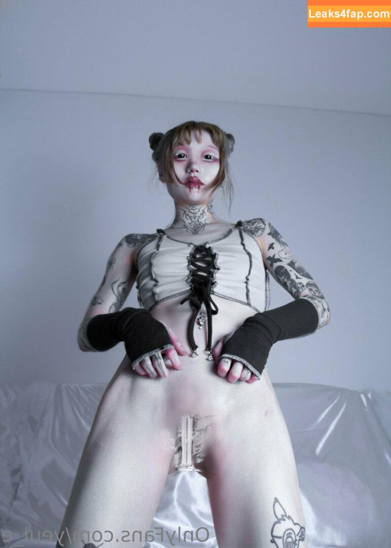 yeule / yeul_e leaked photo photo #0029