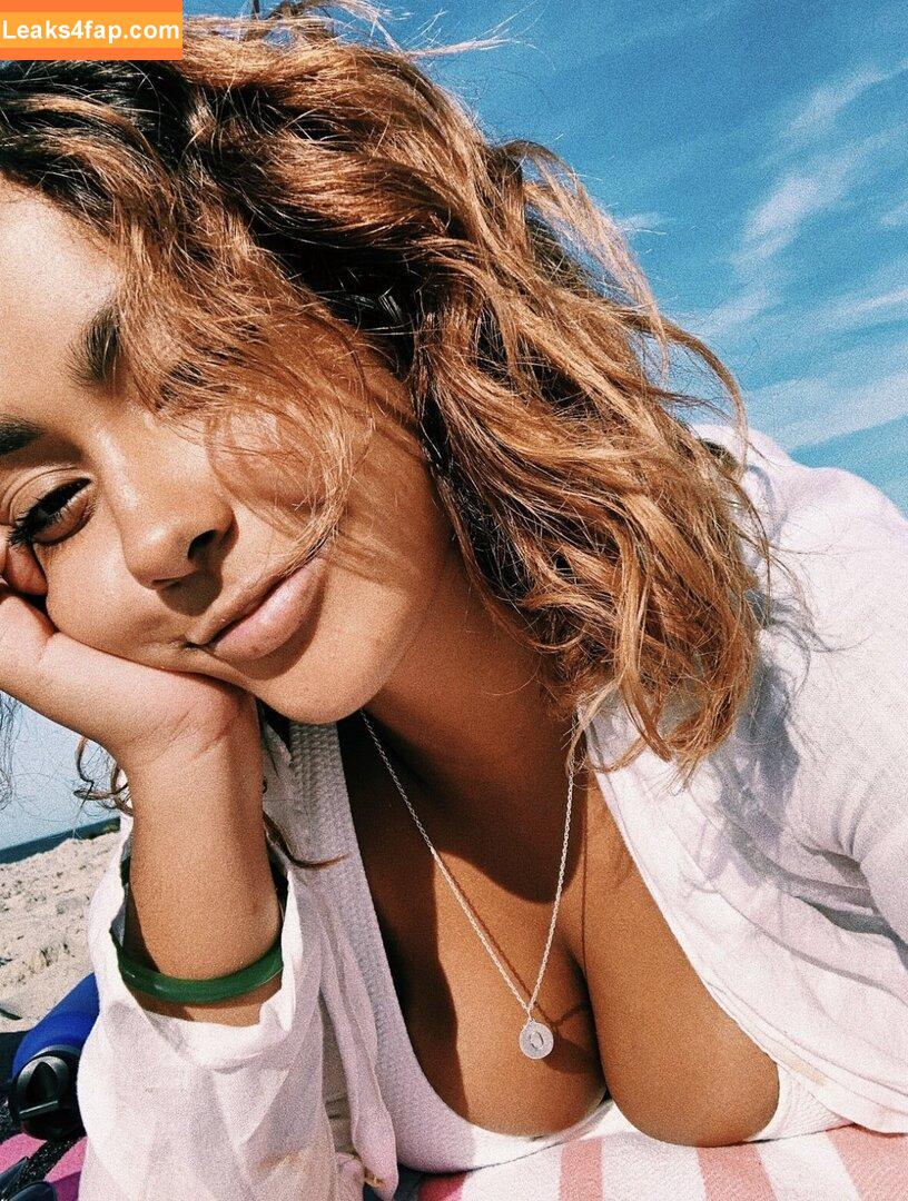 Ygwbt /  слитое фото фото #0477