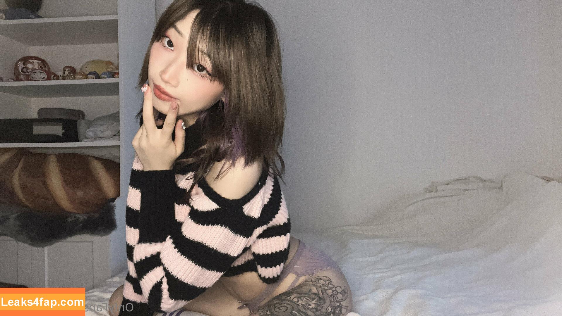 yinsdere / yinsjiejie leaked photo photo #0062