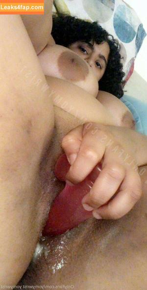 Yomyjuggs photo #0013