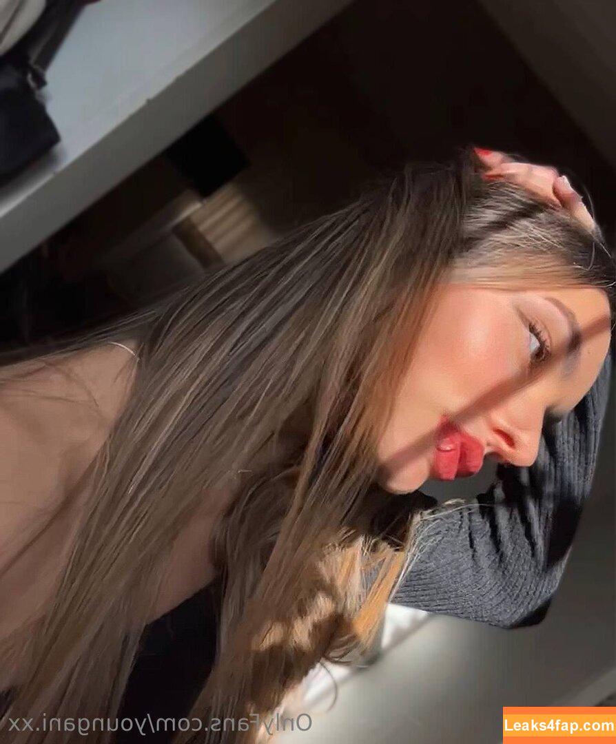 youngani.xx / x.x.yani.x.x leaked photo photo #0019