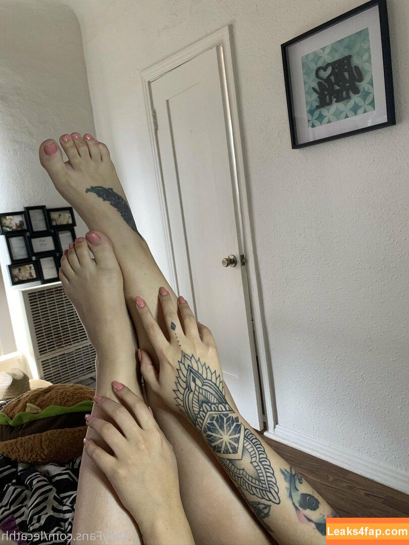 yourfavoriteinkedgodd3ss /  leaked photo photo #0021