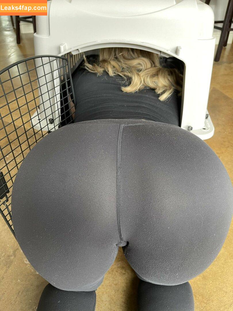 yourpuppygirl / puppy_girl_jenna / puppygirljenna leaked photo photo #0111