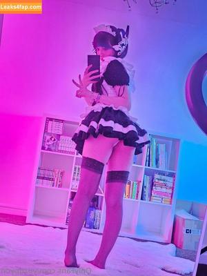 Yuzu Pyon photo #0288