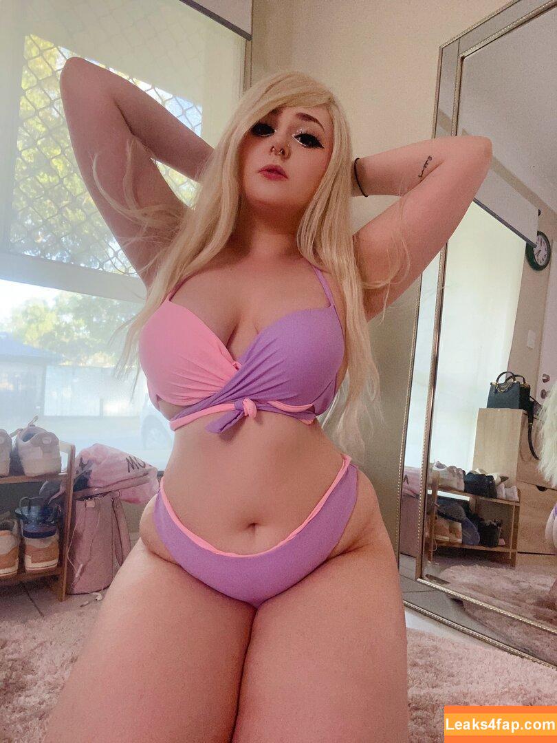 zaraliee_free / zaraliee_ leaked photo photo #0027
