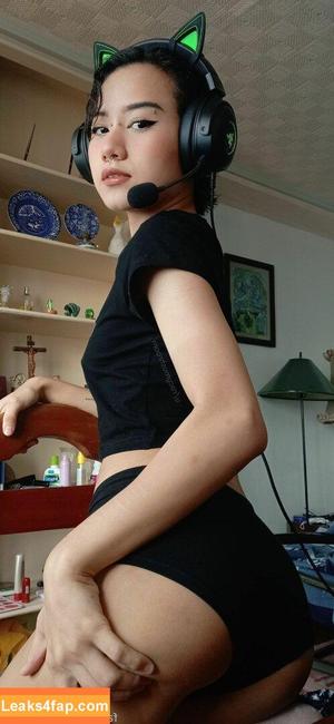 zoemieu photo #0006