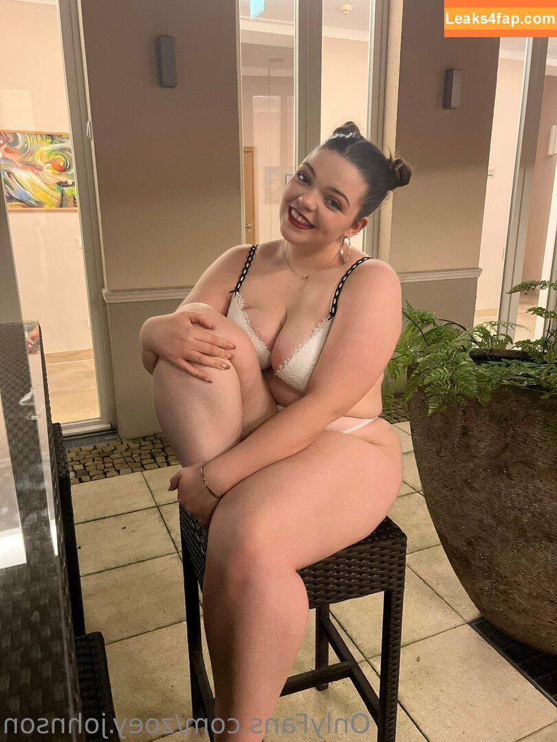 zoey.johnson /  leaked photo photo #0007