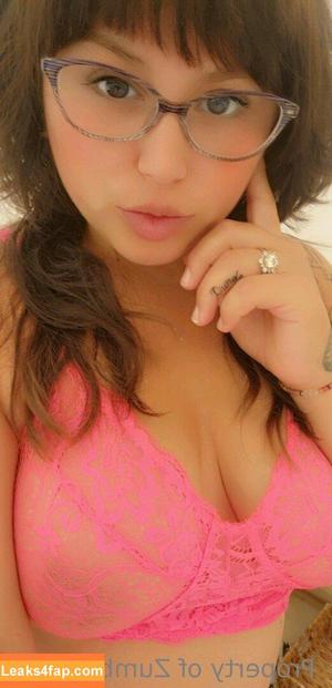Zumbieallure photo #0022