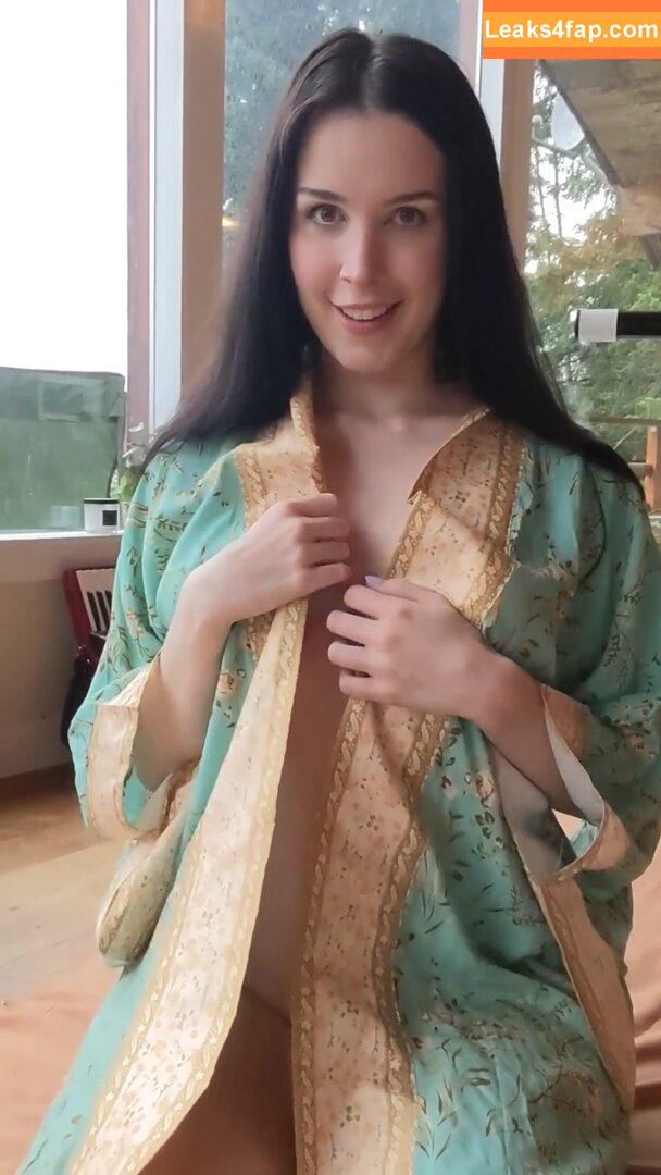 Aella_Girl / Abigail Glass / AellaGirl / aellagirl_official / https: leaked photo photo #0151